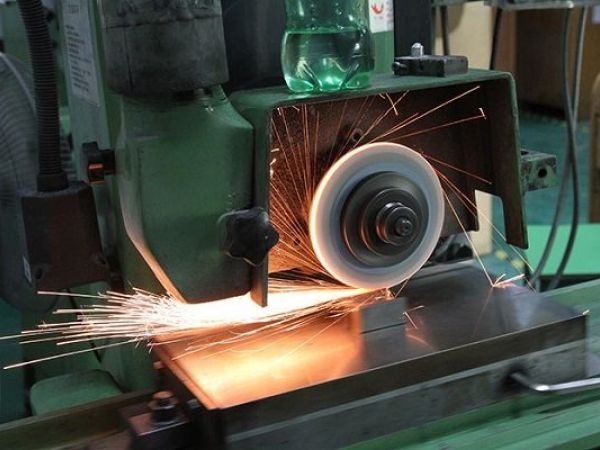 Gia công tiện CNC cơ khí chính xác